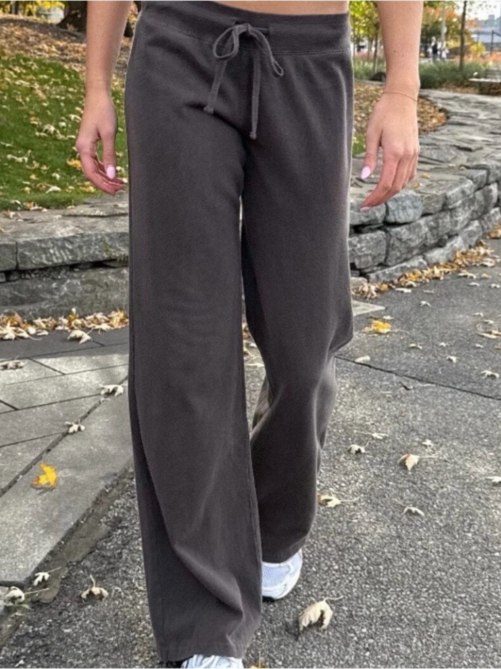 Brandy Melville Hilary Sweatpants Gray